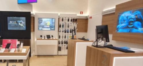 Sinalética com maior contraste e legibilidade.